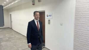 (FOTO)Srpska napredna stranka održava sednicu Predsedništva