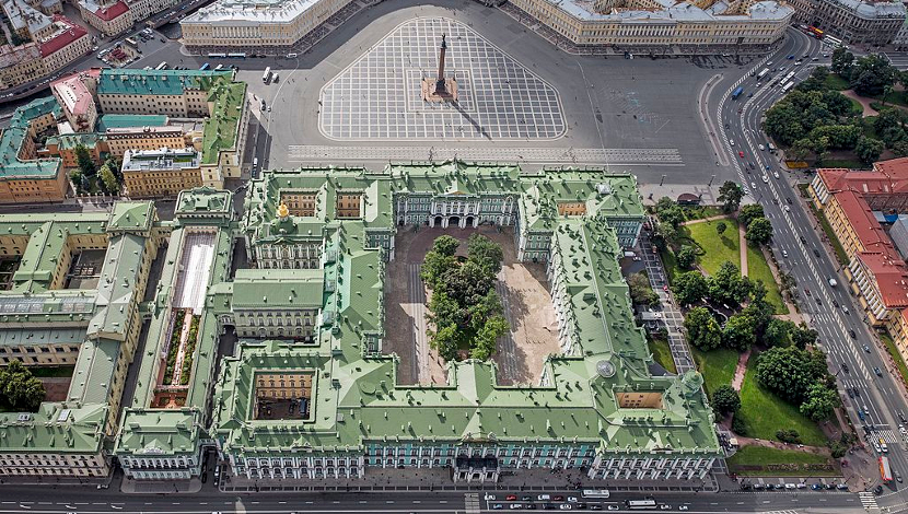 FOTO-UBOD: Pogled na Dvorski trg u carskom Sankt Peterburgu posle koga ništa nije isto