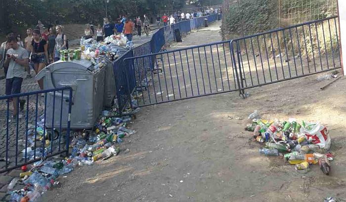 FOTO: Uklonjeno 60 tona smeća sa Tvrđave