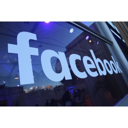 Facebook uklonio sa platforme 3,2 milijarde lažnih naloga i milione objava sa zlostavljanjem dece