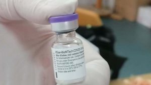 Fajzer proučava efekte treće doze antikovid vakcine