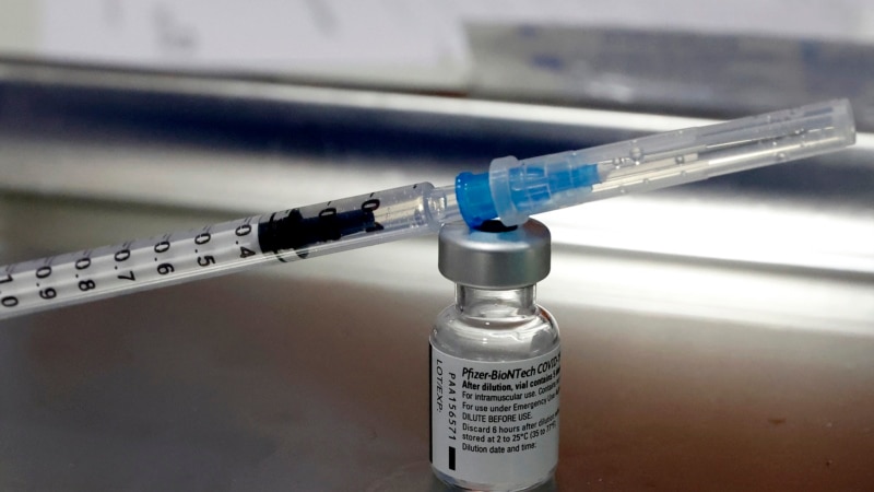 Fajzer i Bajontek zatražili odobrenje za upotrebu vakcine kod adolescenata