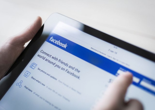 Fejsbuk odgovorio na zahtev medija u Australiji: Zabranjuje čitanje i deljenje vesti