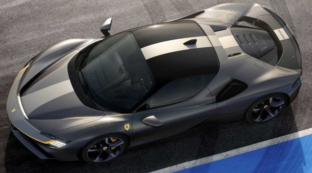 Ferrari odlaže svoj prvi električni model do 2025. godine