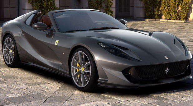 Ferrari ostaje veran V12 motorima