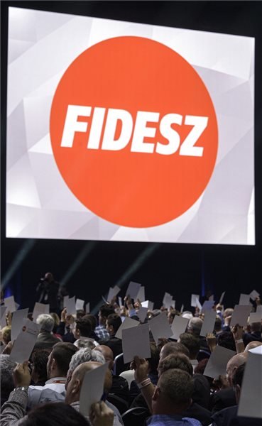 Fides optužuje Soroša da finansira kampanje levičara u Mađarskoj