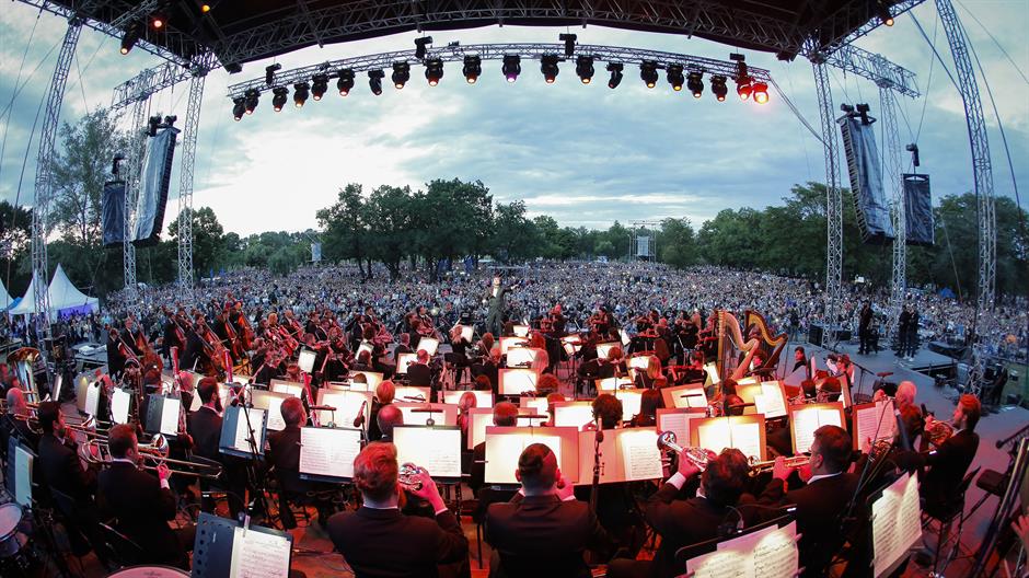Filharmonija oborila rekord koncertom Piknik pod zvezdama