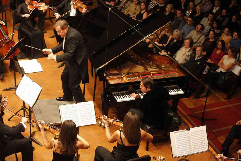 Filharmonijske avanture čuvenog Fazila Saja pred beogradskom publikom