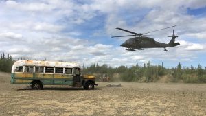 Film i turizam: Autobus iz filma „U divljinu“ prebačen iz nedođije Aljaske