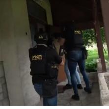 Filmsko hapšenje bombaša iz Beograda: Policija razvalila vrata od stana, pa izvršila pretres - evo šta je pronađeno (VIDEO)