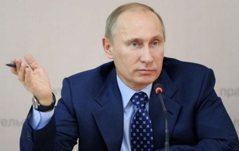 Financial Times: Putin jača veze sa Srbijom u borbi za uticaj sa Zapadom