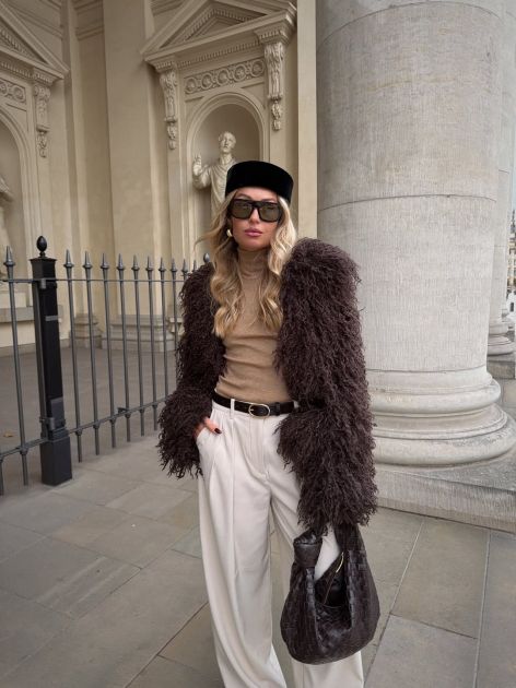 Fluffy bunde i ove godine ostaju jedan od omiljenih komada u modnoj rotaciji