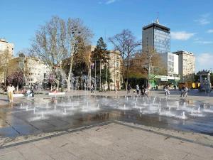 Fontana na Trgu kralja Milana u Nišu ponovo radi