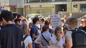 Formiran Akademski krizni centar za zaštitu uhapšenih studenata