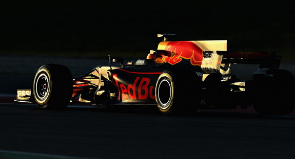 Formula 1: Rikardo najbolji u haosu u Bakuu!