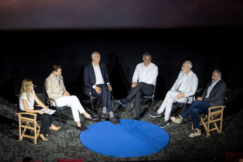 Forum menadžera – Život van reflektora