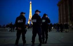 
					Francuska bez daha pred izbore pod terorističkom pretnjom 
					
									