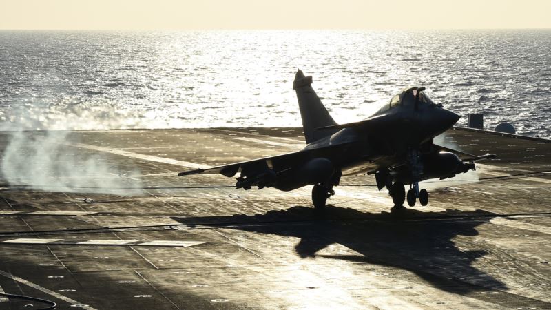 Francuska i Indija potpisale ugovor o kupovini 36 borbenih aviona