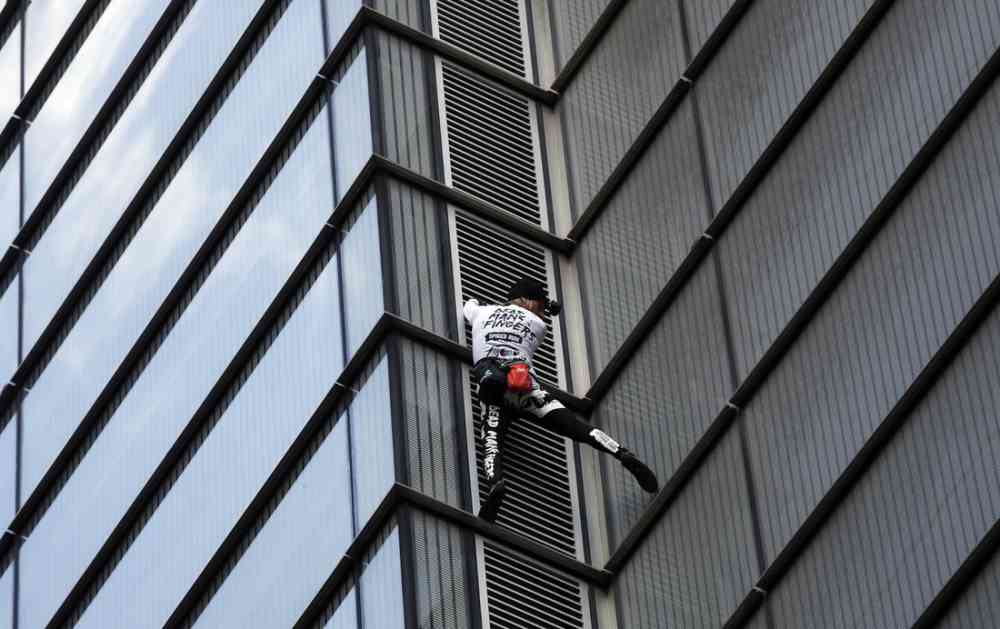 Francuski spajdermen do vrha nebodera u Londonu bez užadi
