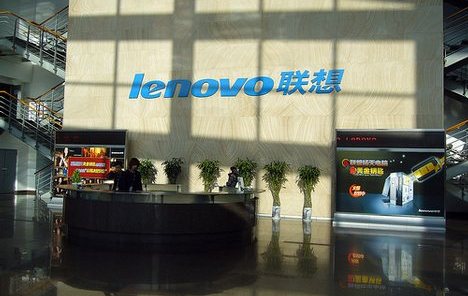 Fujitsu i Lenovo povezuju poslovanje s osobnim računalima