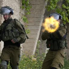 GORI ZAPADNA OBALA: Izraelski vojnici UBILI palestinsku devojku (23) dok je zatvarala prozor svoje kuće