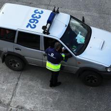 GRČKI POLICAJCI U KARANTINU: Somalijac kog su uhapsili zaražen koronom