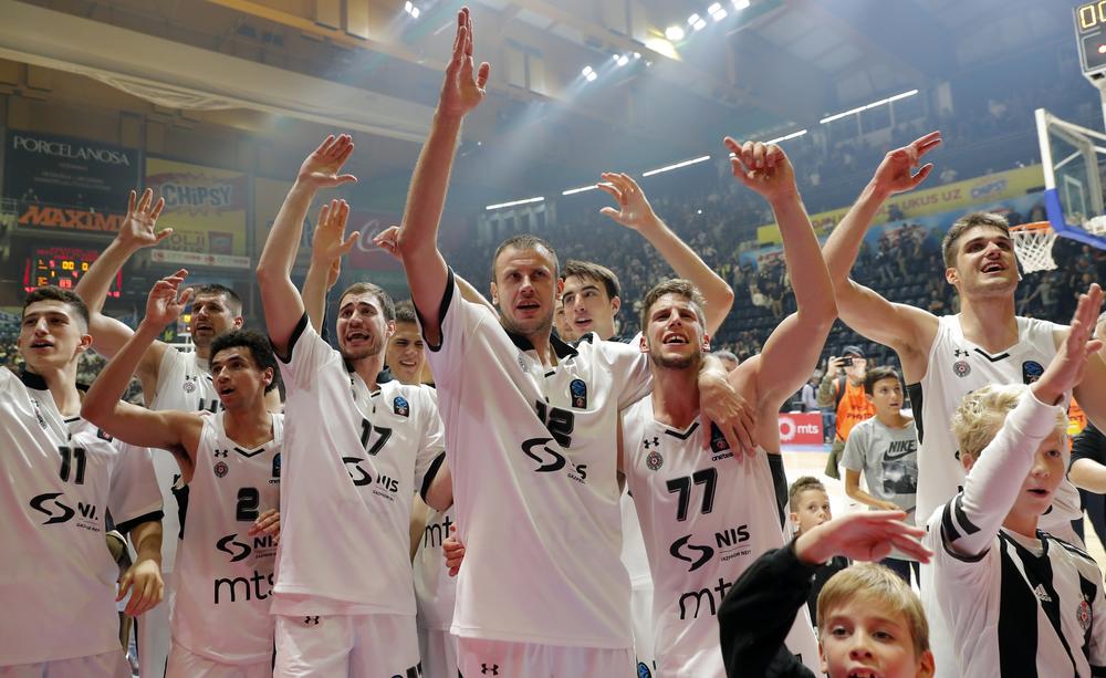 GROBARI, DOBRODOŠLI: Velensija sprema spektakularan doček za košarkaše Partizana! (FOTO)