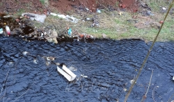 Gabrovačka reka u Nišu danas potpuno pocrnela zbog nepoznate hemikalije