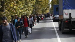 Gardijan: Hrvatska policija bojom u spreju crta krstove na glavama tražilaca azila