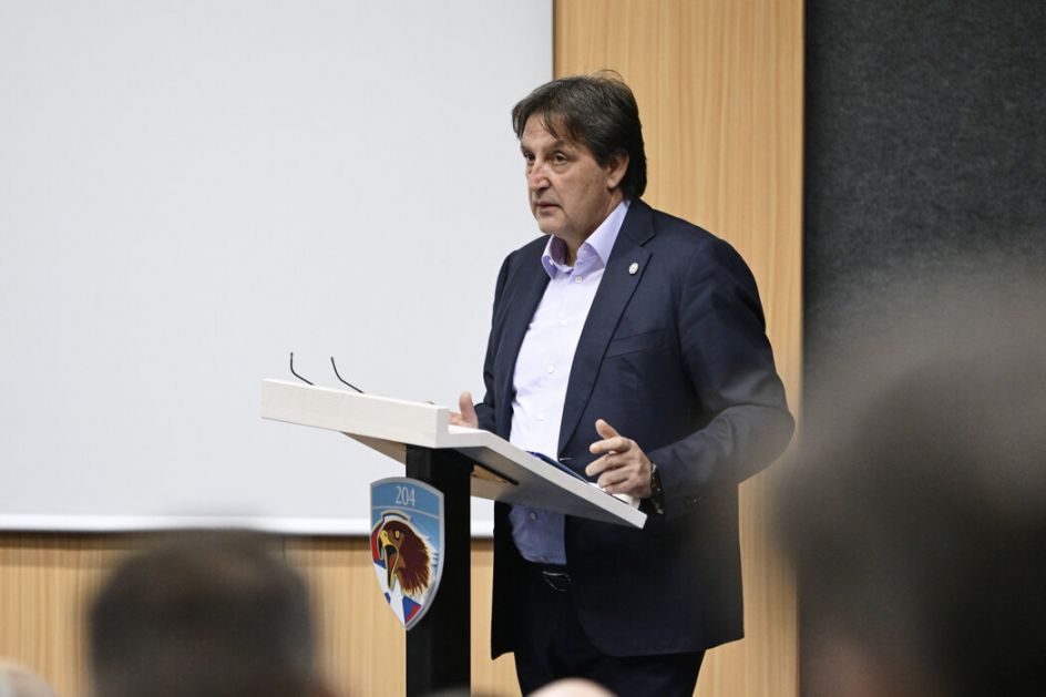 Gašić otvorio manifestaciju Balkanska folklorijada - Spasimo decu u saobraćaju