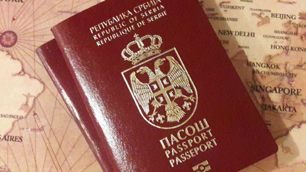 Gazeta Blic: Priština ponovo priznaje srpske pasoše