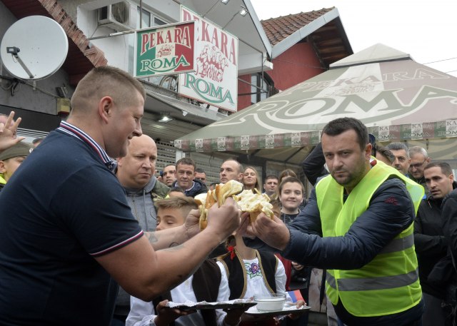 Gde nema poštovanja, tu nema poslovanja; Završen protest u Borči, bez novih okupljanja FOTO
