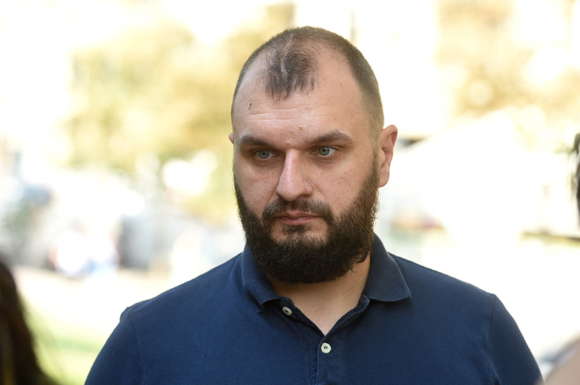 Gej aktivista Boban Stojanović prepoznao napadača, koji ga je pretukao nasred ulice! (VIDEO)