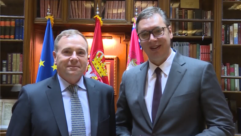 General Hodžis i Vučić razgovarali o problemima u regionu