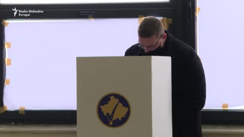 Glasanje na vanrednim izborima na Kosovu