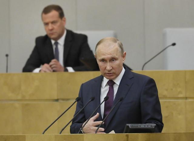 Glavobolja Medvedeva: Trebaće nam bilioni za ovo što Putin hoće