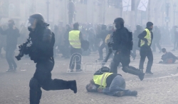 Gnev na ulicama Francuske zbog zakona o bezbednosti i policijske brutalnosti