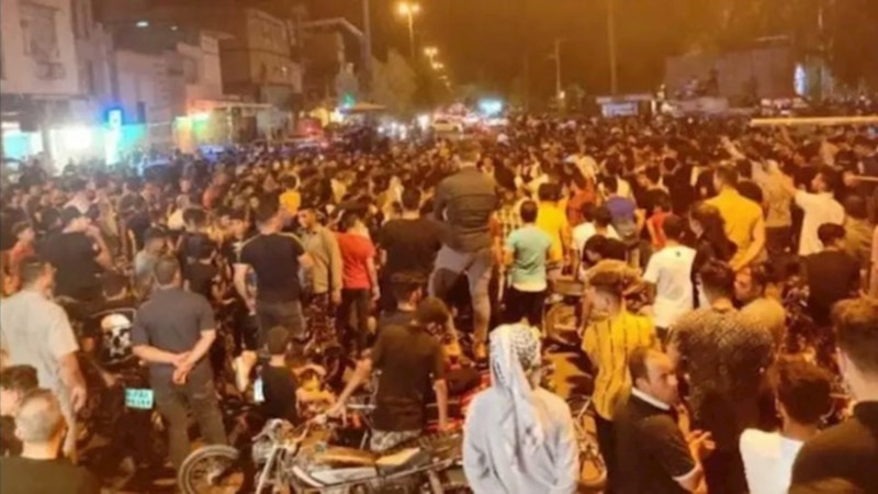 Gnjev ljudi u Iranu raste
