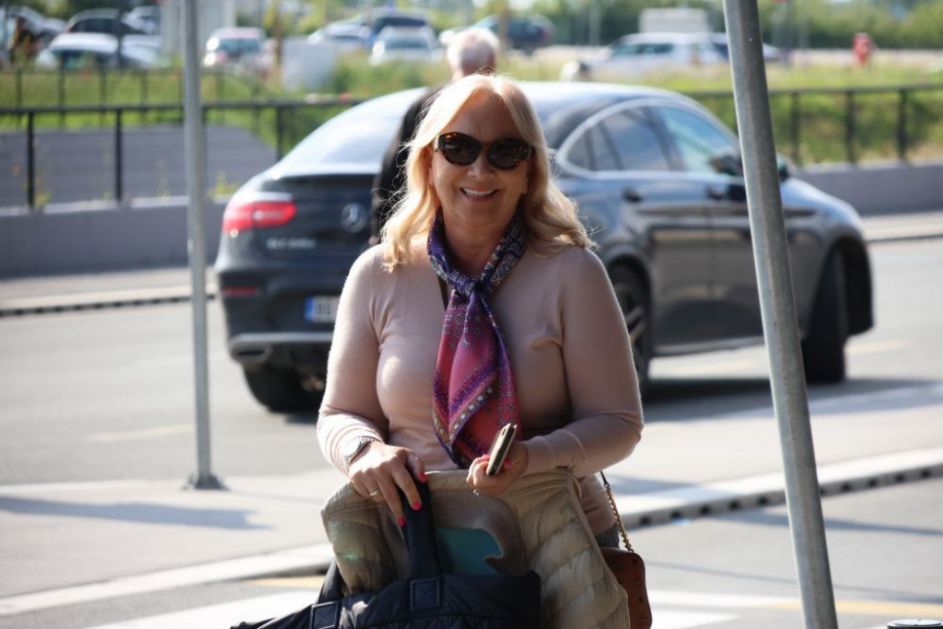 Goca Šaulić u najpopularnijim cipelama sezone, boja pun pogodak FOTO