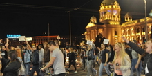Gojković učesnicima protesta: Ne uništavajte spomenike