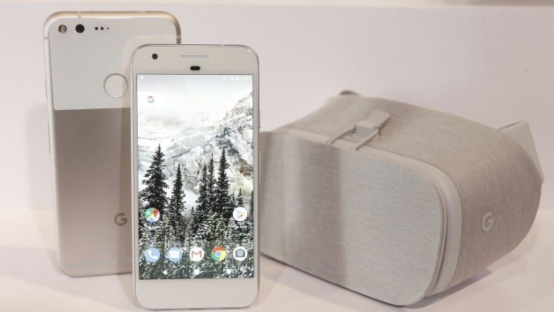 Google predstavio svoju konkurenciju iPhonu - Pixel