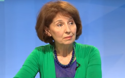 
					Gordana Siljanovska kandidat opozicije za predsednika Severne Makedonije 
					
									