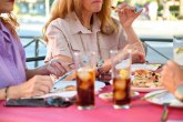 Gotovo svi Srbi je jedu: Hrana koja povećava rizik od raka debelog creva