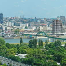 Grad Beograd pruža podršku: Prestonica u bojama Organizacije SMA - Dan borbe protiv spinalne mišićne atrofije