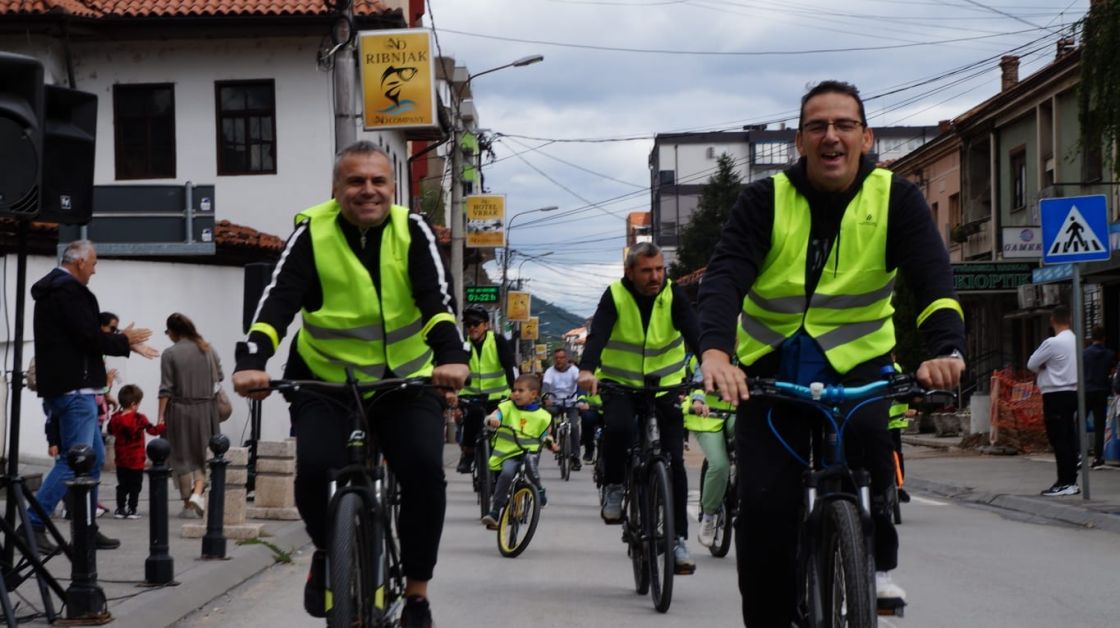 Grad bez i jedne biciklističke staze biciklijadom obilježio Evropsku nedjelju mobilnosti