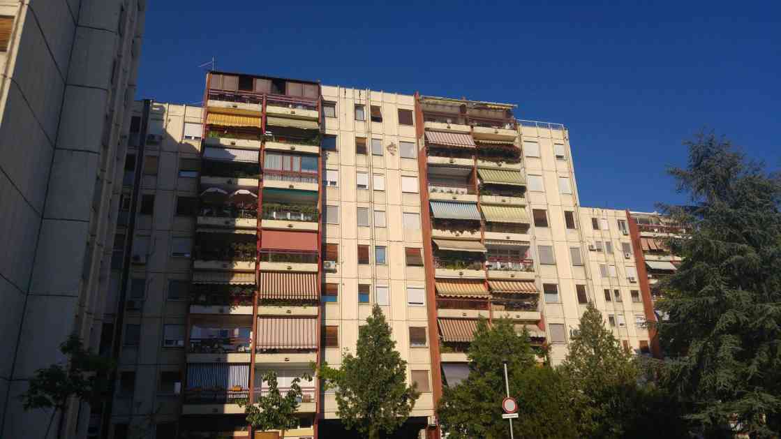 Građani, OPREZ: Fantomske agencije u Srbiji prodaju stanove na crno