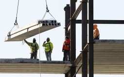 
					Građevinarstvo u SAD četiri meseca u padu, oporavka nema na vidiku 
					
									