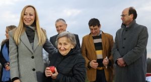 Gradonačelnica Mitrović: Vršac ulazi u poslednju fazu stambenog zbrinjavanja izbeglih i prognanih lica, danas podeljeno 40 stanova