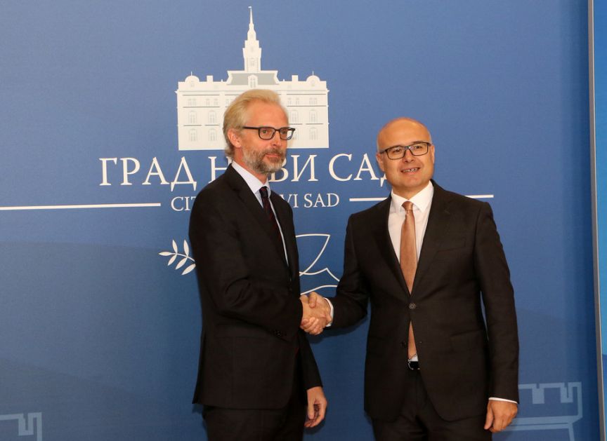 Gradonačelnik Novog Sada sa austrijskim ambasadorom