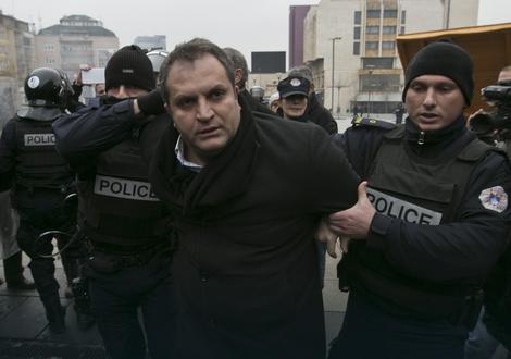 Gradonačelnik Prištine demantuje da je bio uhapšen